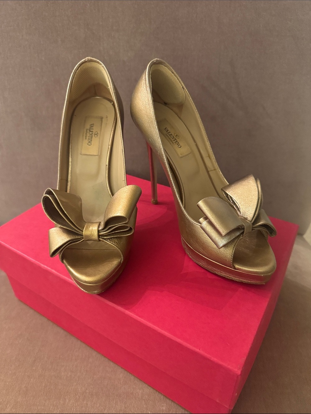 Valentino Metallic Gold Bow Peep-Toe Platform Pumps- 37